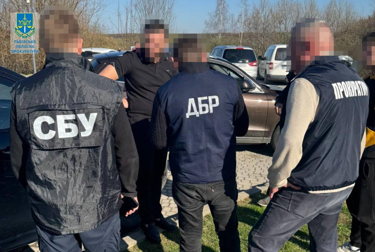 Схема для ухилянтів - організатора затримали на гарячому 2