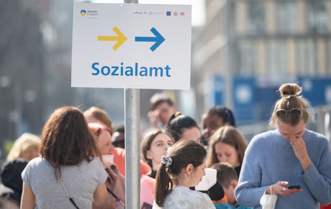 Біженці в Німеччині почали більше влаштовуватись на роботу - нова статистика 1