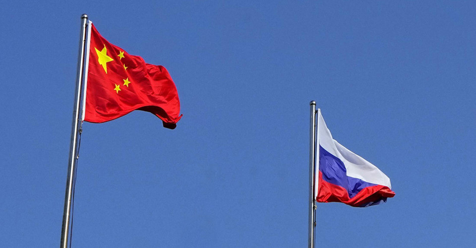 Китай відхилив вимогу США щодо зупинки закупівлі нафти у РФ та Ірану 1