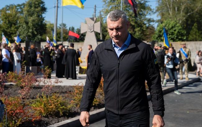 Кличко повідомив про встановлення Козацького хреста в Києві 29 серпня 2025 1