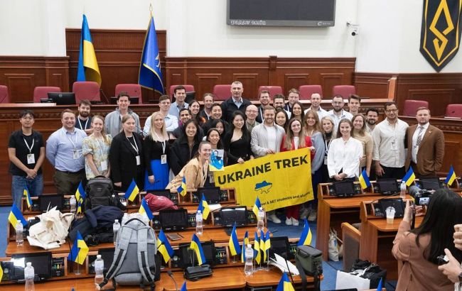 Кличко зустрівся із молодими лідерами з 10 країн світу - що обговорили 1