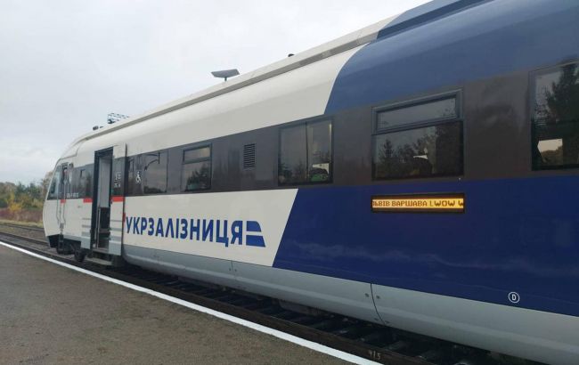 Пасажирські перевезення УЗ в Україні мають бути оплачені державою 1