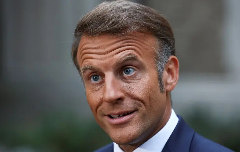 Переговори з РФ - Макрон розповів про тиск на Кремль 1