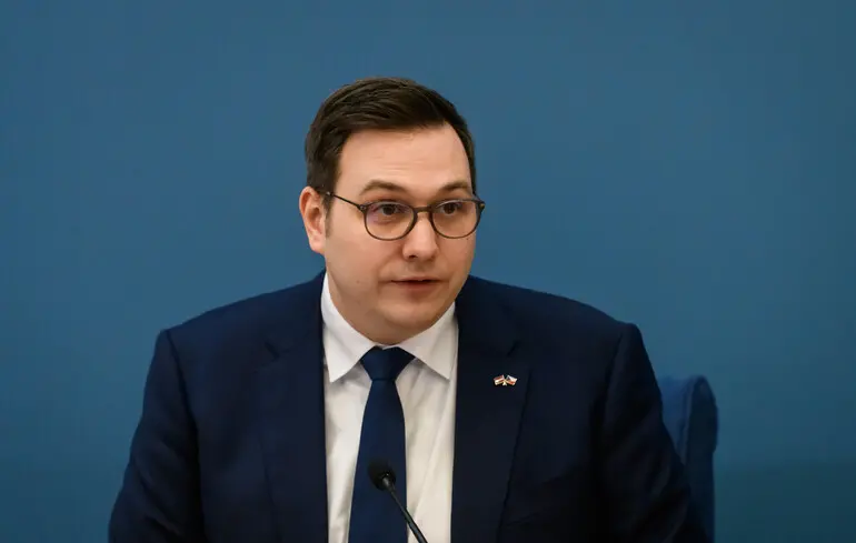 Підтримка Чехії - Ян Ліпавський прибув в Україну 1