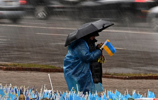 Погода в Україні 22 серпня -  очікуються грози, зливи та шквалистий вітер 1