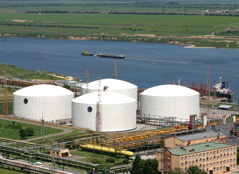 Приватизація Одеського припортового заводу: хто може придбати гіганта 3