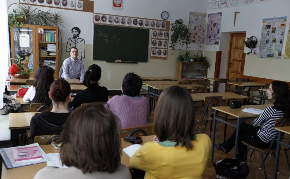 Третина українських учнів кидають польські школи: чому в Польщі б’ють на сполох 2