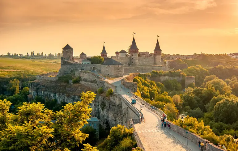 Українські замки - чому немає туристів 1