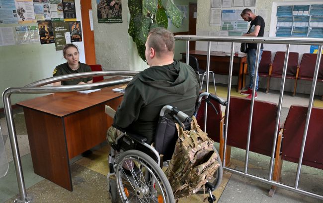 Ветерани війни, УБД і їх рідні отримають більше підтримки, пільг і соцзахисту - адаптація 1