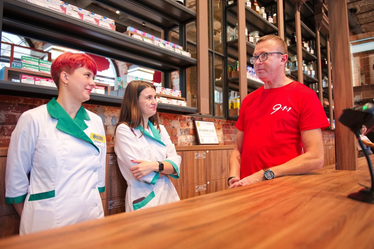 Відповідальність аптечного бізнесу: як мережі інвестують у розвиток фахівців і підтримують ЗСУ 5
