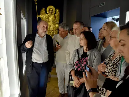 Виставка «Хто як Бог?» - як образ Архангела Михаїла формував українську історію - фото 9