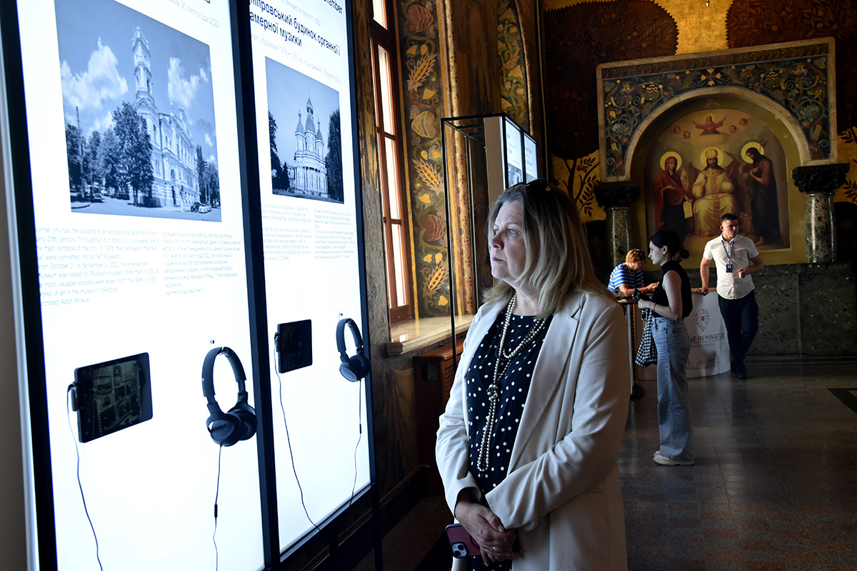 Виставка «Україна в мініатюрі» - у Лаврі представили 3D-моделі культурної спадщини України - фото 26