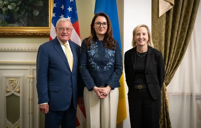 Захист критичних мінералів та гарантії безпеки обговорили Свириденко та Келлог у Києві 1