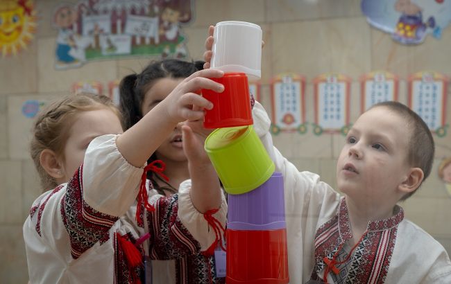 Закриття дитсадків в Україні через війну – де найбільше проблем і скільки закладів залишилося 1