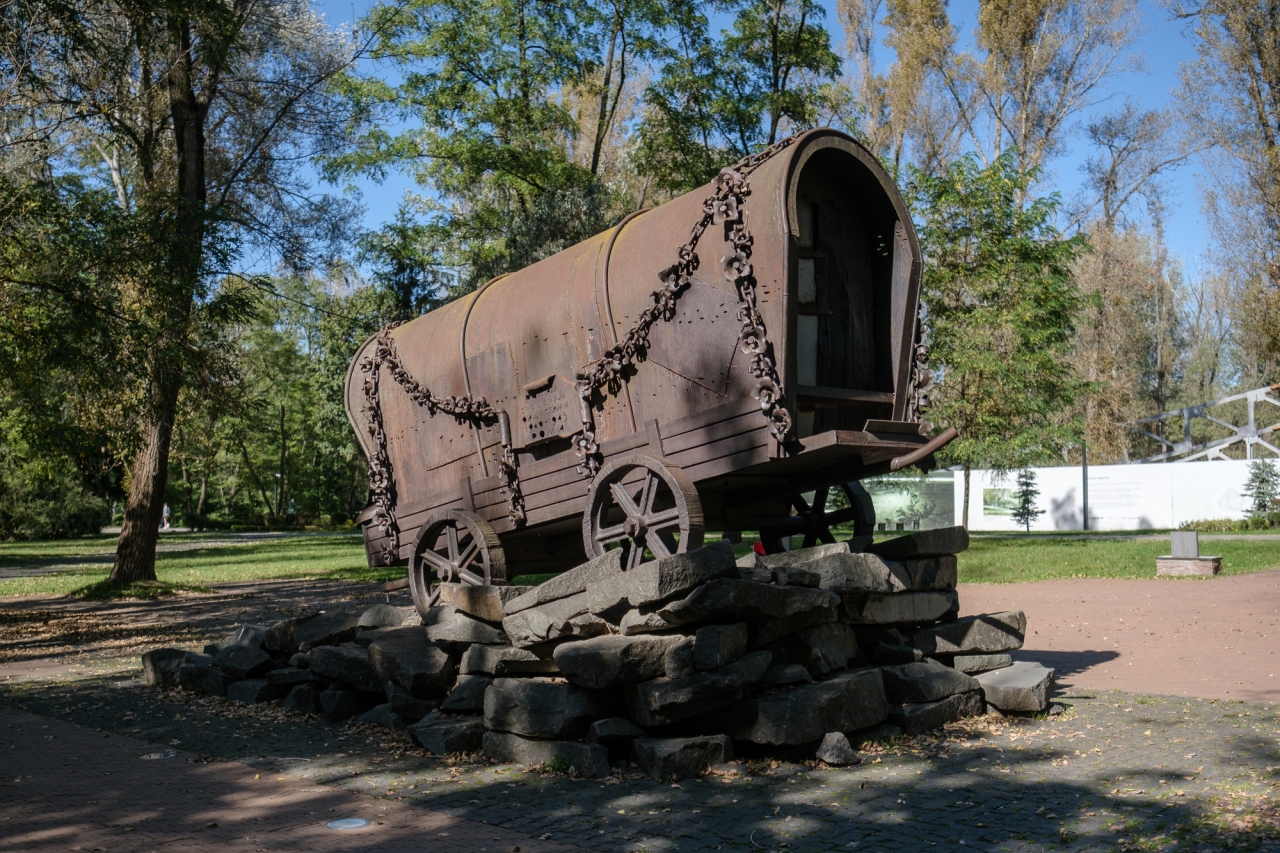 Бабин Яр в Києві став місцем розстрілів євреїв – про Голокост і окупаці. міста розповідає Юрій Амір Радченко 3