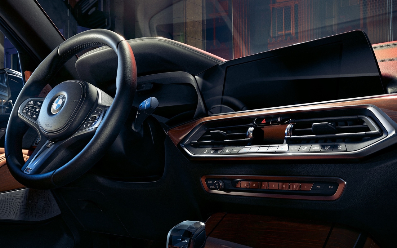 BMW відкликає понад 196 тис. автомобілів у США: причина 1