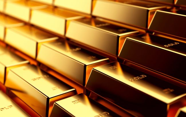 Ціна на золото підтримується попитом з боку інвесторів та центробанків 1