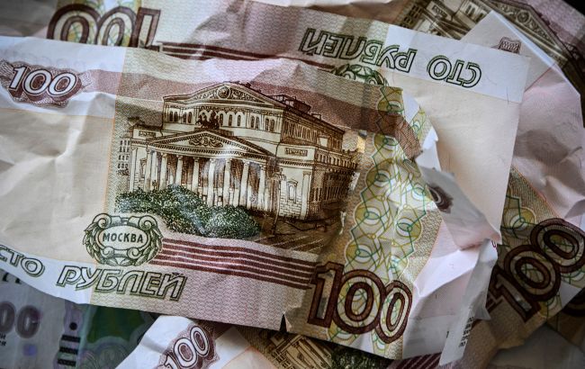 Дефіцит бюджету РФ - у Путіна хочуть підвищити податки населенню та вичерпати фонд добробуту 1