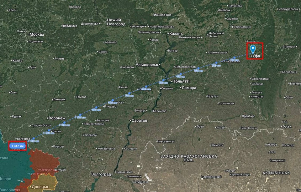 Дрони ГУР поцілили по російському НПЗ в Уфі, що за 1 350 км від України Дрони ГУР поцілили по російському НПЗ в Уфі, що за 1 350 км від України 2