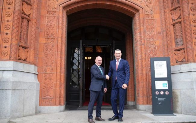 Кличко та мер Берліну готують інвестфорум для відновлення Києва та України 1