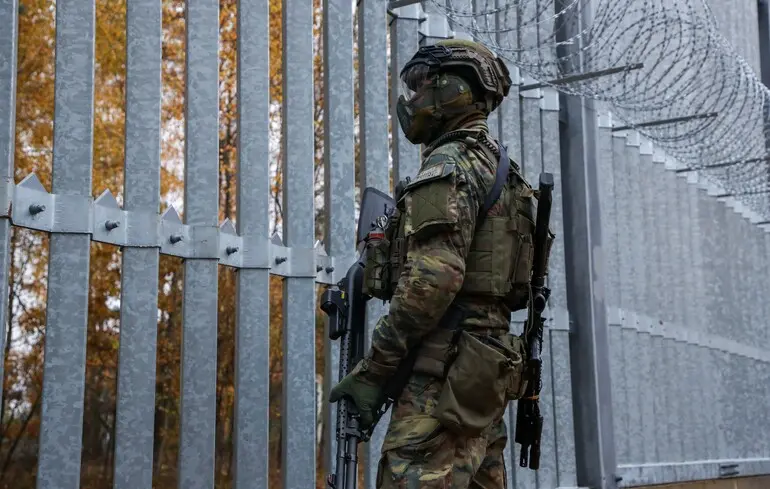 Кордон Польщі та Білорусі - Варшава відкриває пропускні пункти 1