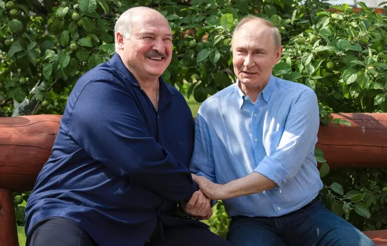 Лукашенка про війну з НАТО - білоруський диктатор про можливість збиття російських літаків 1