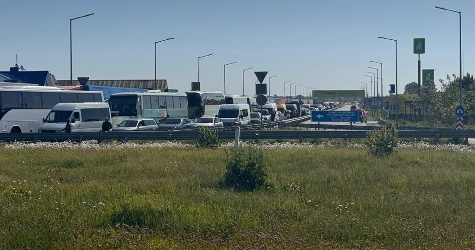 Має бути проста система: волонтер з Польщі про гумдопомогу і кордон 1