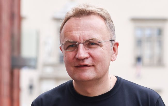 Мер Львова Андрій Садовий знайшов прослушку у своєму кабінеті 17 вересня 1