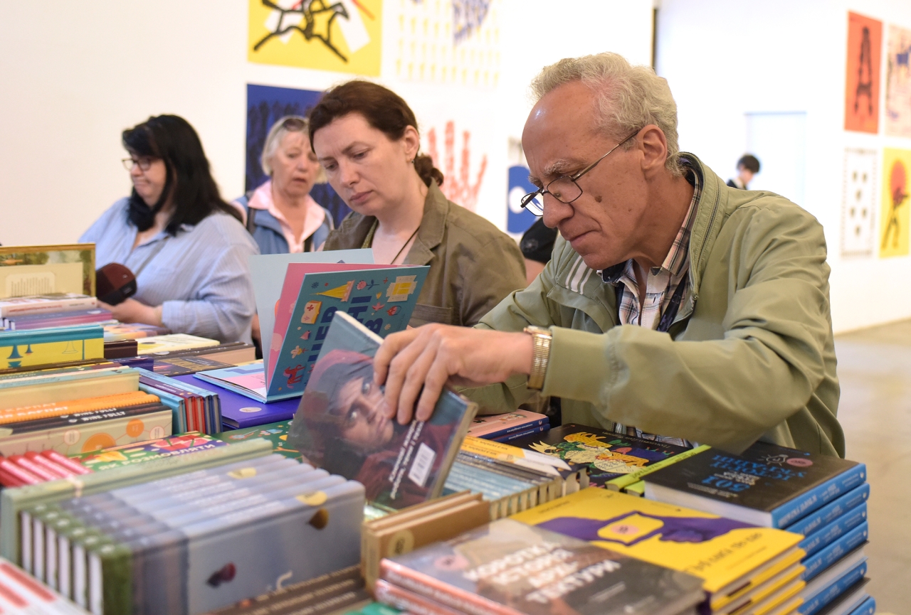 Мовний омбудсмен Олена Івановська в інтерв'ю D.UA про українізацію і росконтент 6