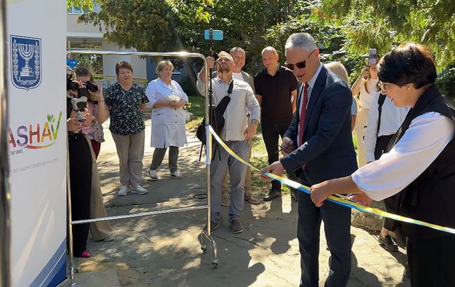 Підтримка Ізраїлю для України - лікарні в Умані передали систему очистки води 1