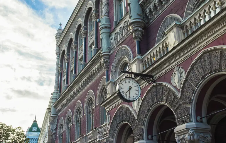 Проблеми з капіталізацією банків - шість банків повинні виконати нормативи 1