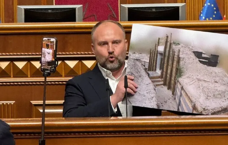 Пронін заперечує зловживання на будівництві укріплень Полтавською ОВА – що він сказав у Раді 1