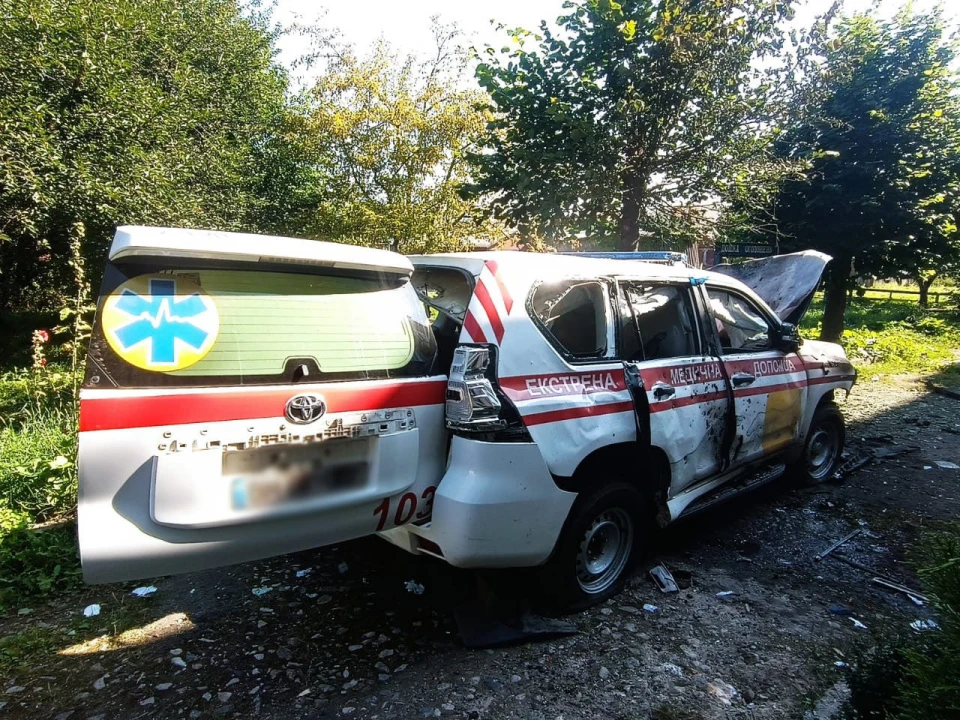 РФ на Сумщині атакувала медиків шістьма дронами: що відомо 2