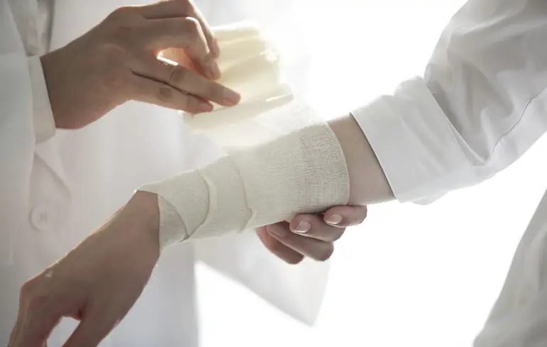 Штучний інтелект у пов'язці пришвидшує загоєння ран - пристрій a-Heal з камерами та алгоритмами - новини технологій 1