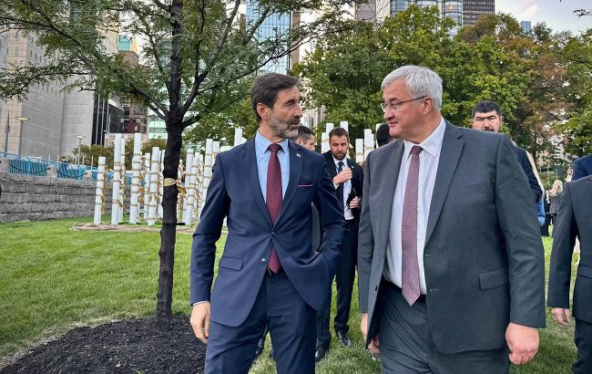 Сибіга обговорив з главою МЗС Словаччини питання енергетики та оборони 1