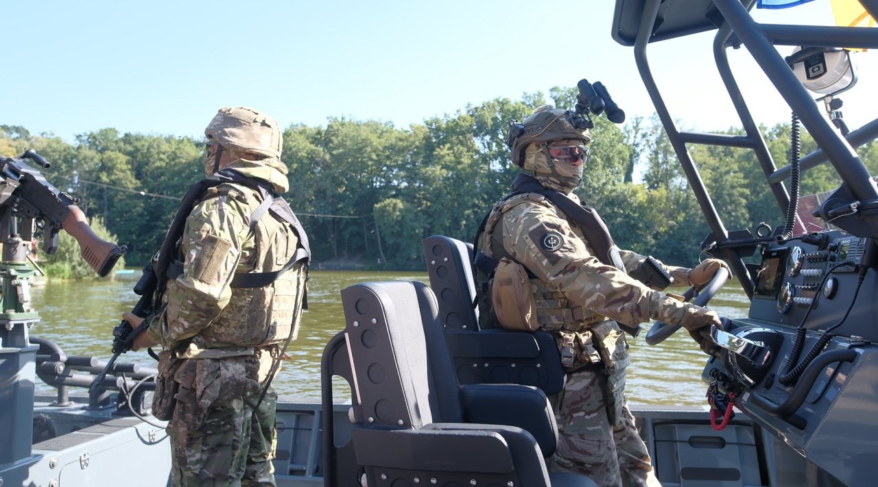 Спецоперації ГУР допомагають виконувати катери – як вони виглядають і скілкьи коштують 6