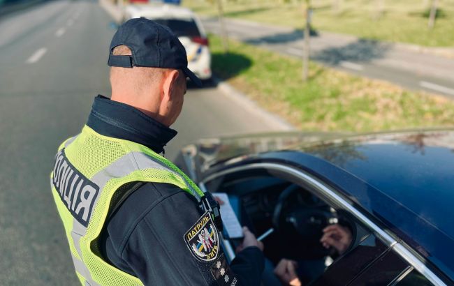 Сплатити штраф за порушення ПДР водій може в банку чи онлайн не тільки в Дія - як перевірити 1