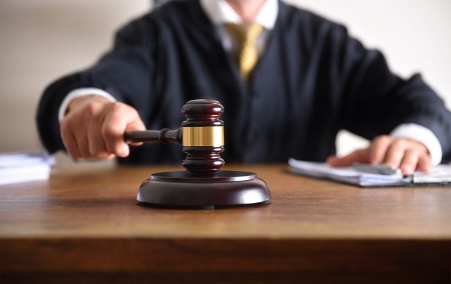 Справа Дубневича - адвокат про відсутність потерпілого та збитків 1