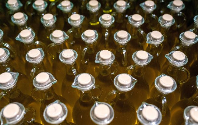 Суд оштрафував підприємця, який робив оливкову олію із соняшника 1