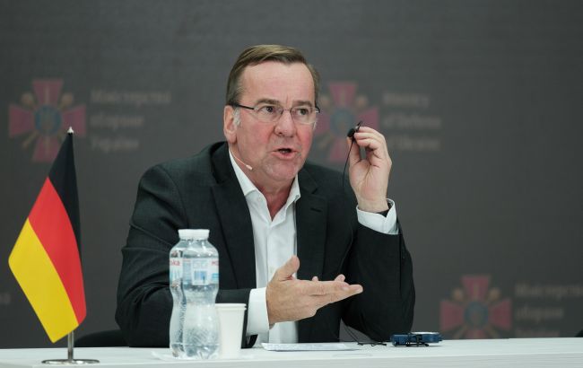 Супутники Росії переслідують німецькі, заявив Пісторіус 1