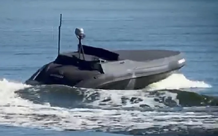 Українські морпіхи показали кадри застосування морського ШІ-дрона Baracuda 1