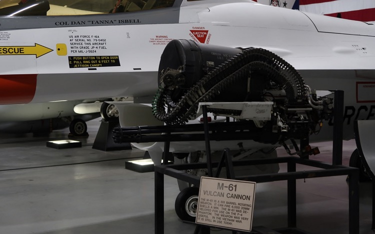 Український пілот F-16 збив Shahed-136 з шестиствольної 20-мм гармати Vulcan 2