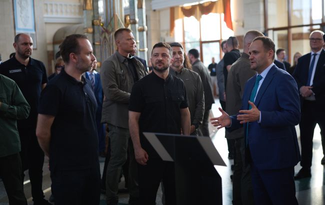 Ужгород пов'язали з чотирма містами ЄС залізницею, заявив Зеленський 1