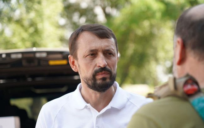 Валерій Дубіль із командою допомагають фронту і медикам - деталі 1