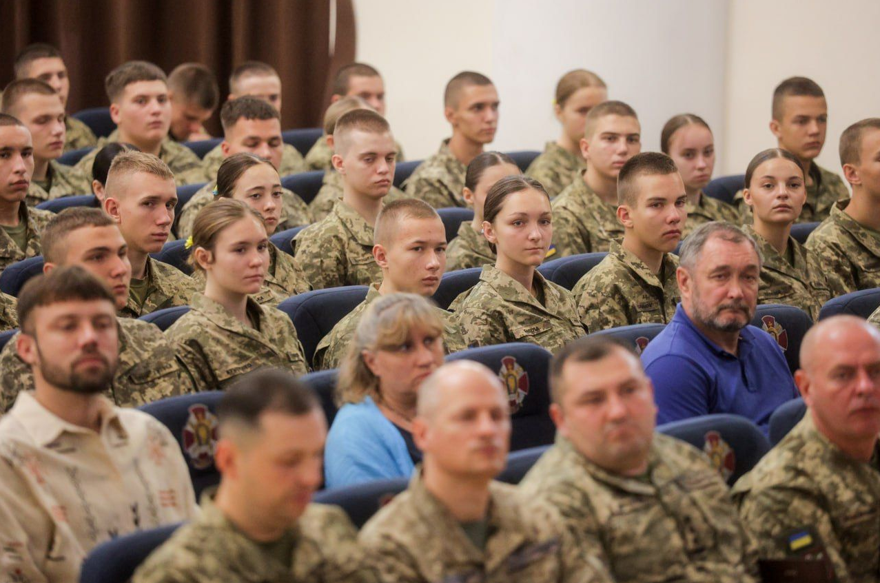Військових ліцеїв в Україні може стати більше - міністр Шмигаль про розширення мережі освіти 4
