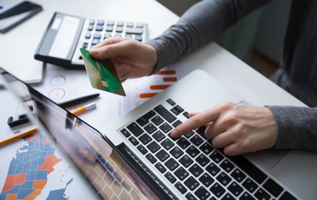 Виплати 9600 гривень - Червоний Хрест спростував фейки про грошову допомогу 1