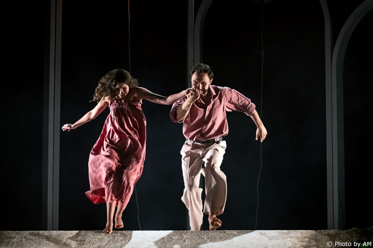 Вистава МАМИ у Рівному - у Рівному поставили виставу за книгою Марії Матіос про материнський біль 8