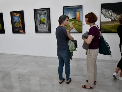 Виставка «Між світами» у Києві - музей Шевченка представив 187 робіт сучасних митців - фото 2