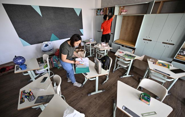 Внески на потреби класу в школі не обов'язкові в Україні - чи можуть вчителі вимагати гроші 1