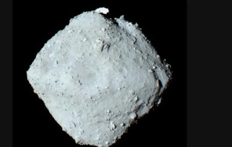 Вода на астероїдах - учені знайшли у зразках астероїда Рюгу сліди рідкої води - чому це важливо 1